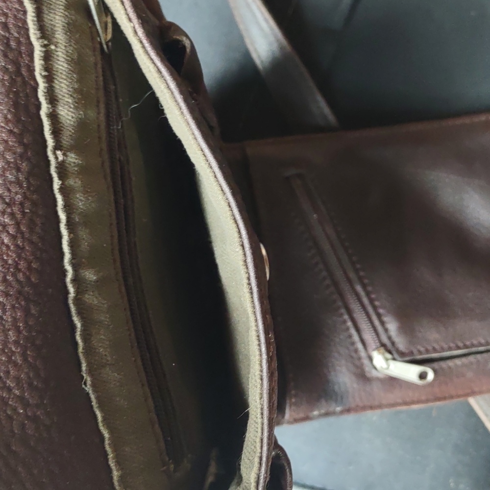 Small Crossbody Purse - Picture 7 of 9